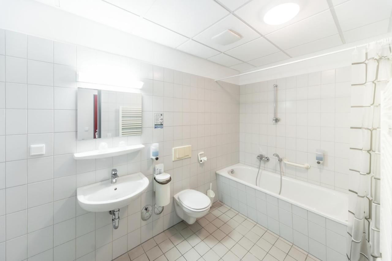 Hotel Ruegenblick Stralsund Buitenkant foto