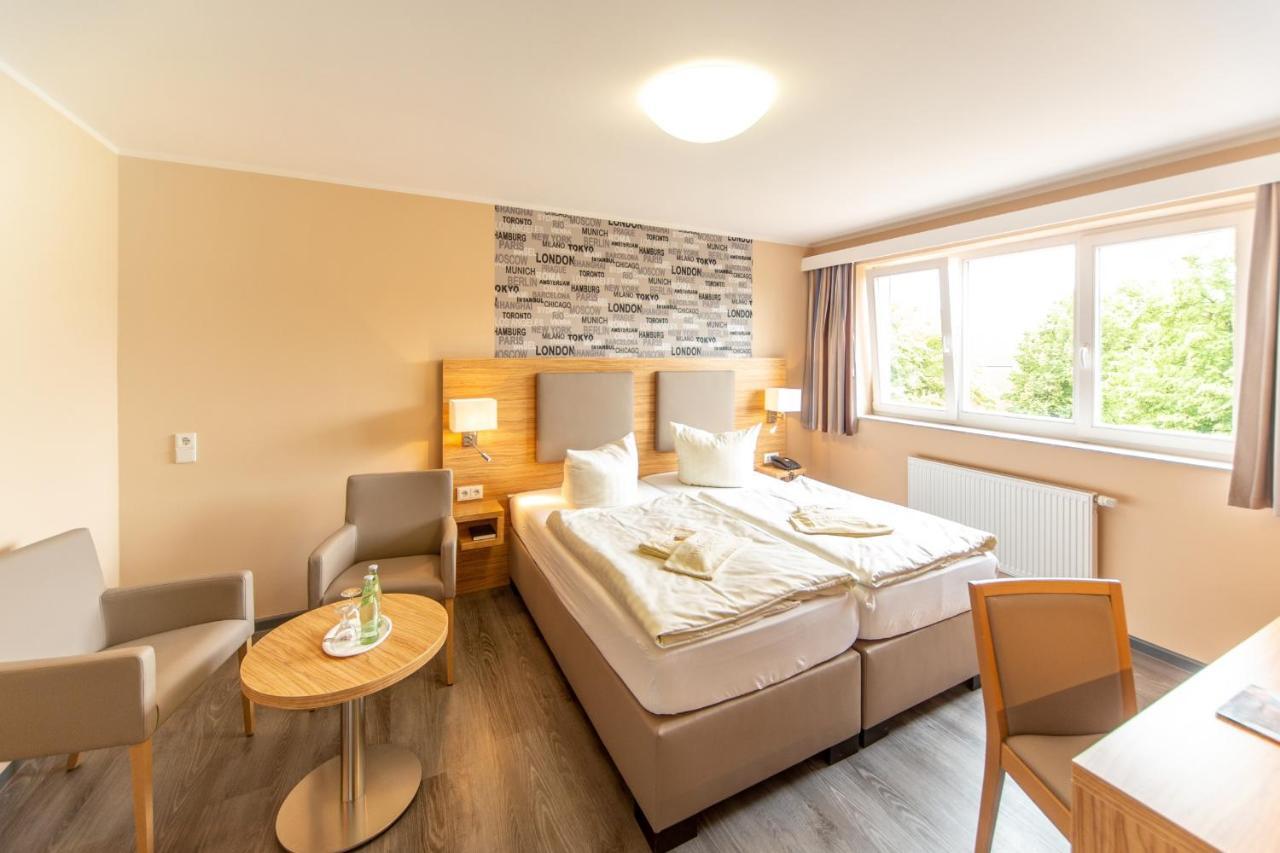 Hotel Ruegenblick Stralsund Buitenkant foto