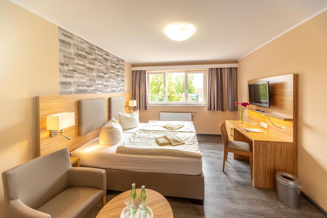 Hotel Ruegenblick Stralsund Buitenkant foto