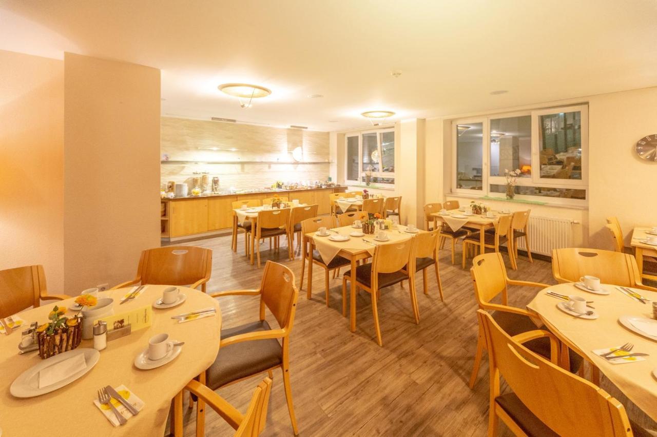 Hotel Ruegenblick Stralsund Buitenkant foto